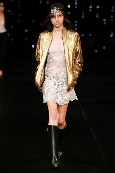 Look 51